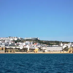 Apartamento Eber - Independent 1 & 2 Bedroom Apartments, Pool, Air Con, Fast Wi-fi, Near Old Town Of And Beaches, Albufeira